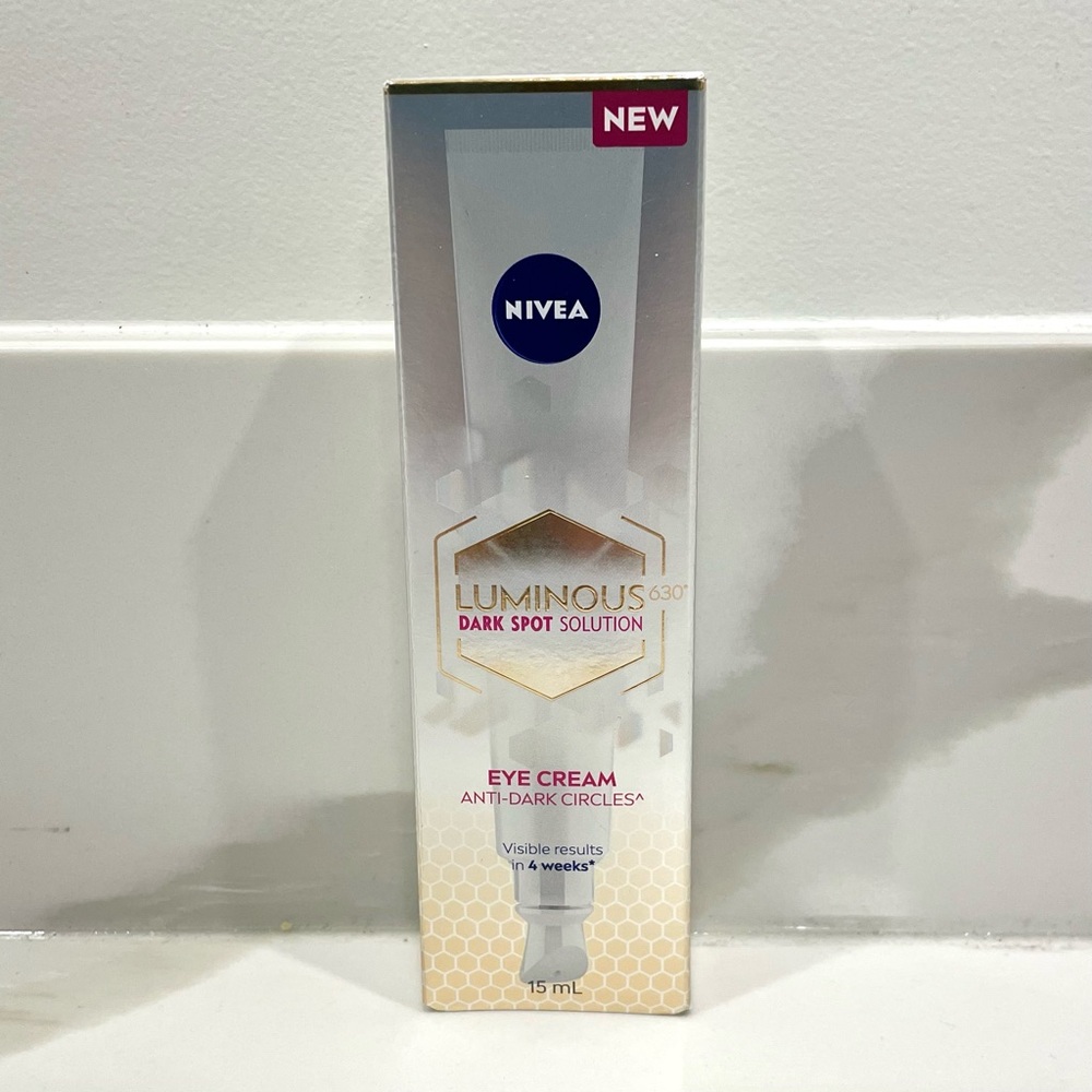 NEW Nivea Luminous 630 Dark Spot Solution Eye Cream